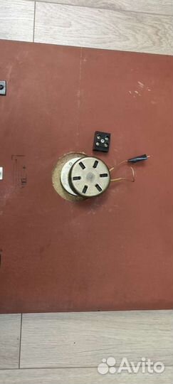 Часы стрела электрические вторичные показывающие