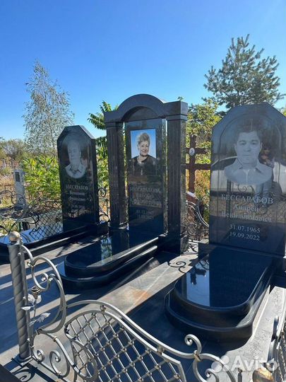 Памятники от производителя