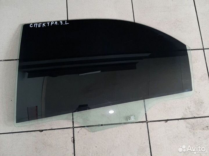 Стекло двери заднее левое Kia Spectra