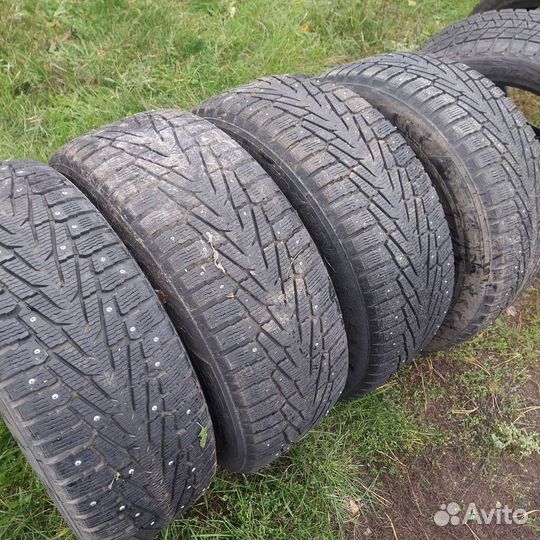 Nokian Tyres Hakkapeliitta 7 SUV 285/60 R18 116T