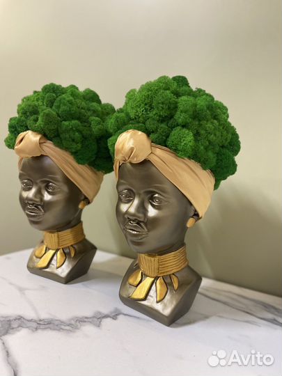 Статуэтка африканка