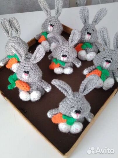 Зайчик. Брелок, сувенир, магнит