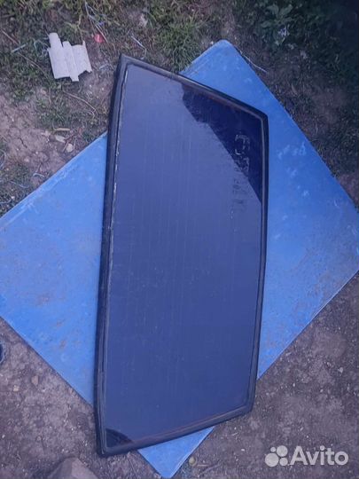 Заднее стекло ваз 2115