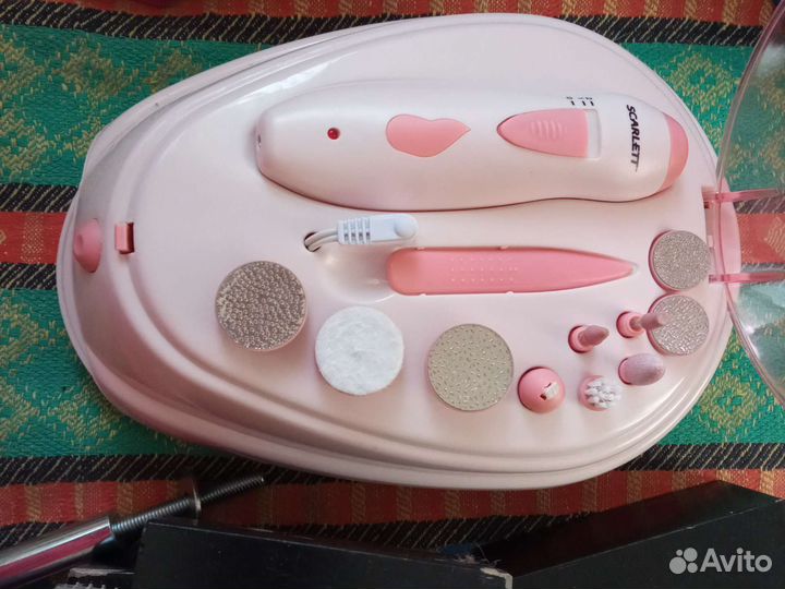 Маникюрно-педикюрный набор для ногтей scarlett, бу