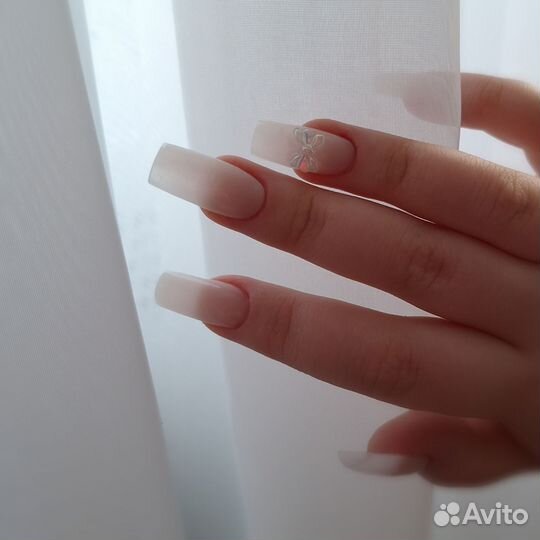 Маникюр, покрытие гель-лаком, наращивание