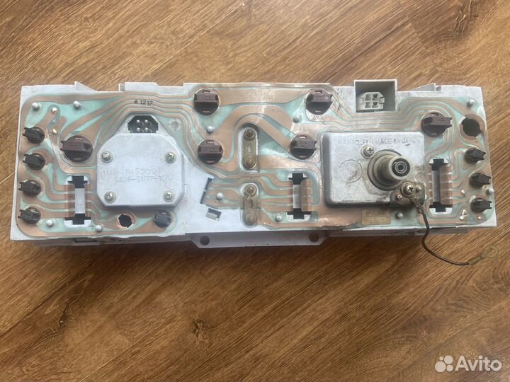 Комбинация приборов nissan