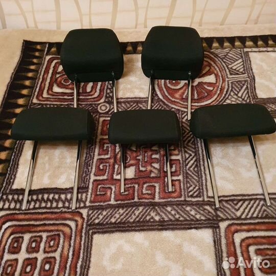 Подголовники - комплект