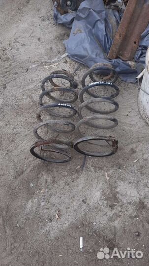 Пружины задние для Киа Соренто 1 дорестайлинг