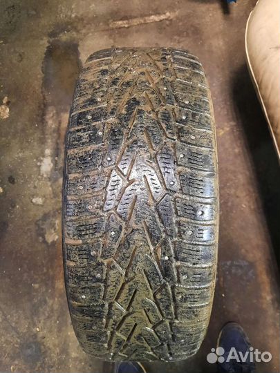 Nokian Tyres Hakkapeliitta 7 SUV 215/65 R16