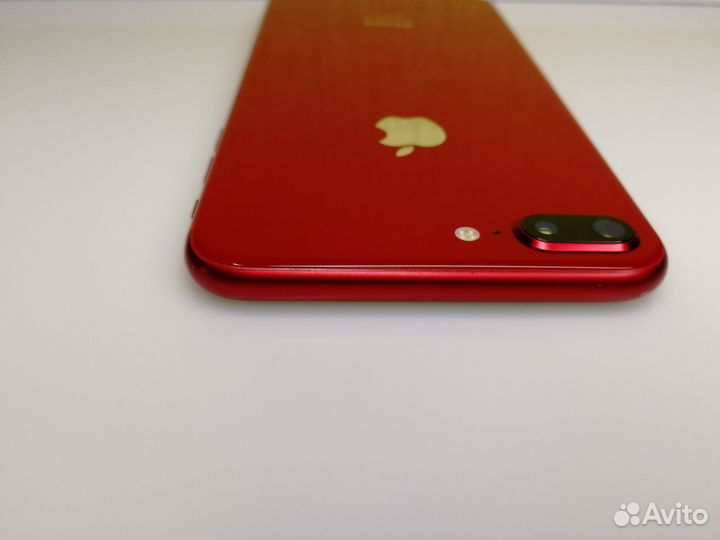 iPhone 8 Plus, 64 ГБ