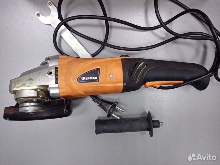 Ушм Ермак 125/800 болгарка
