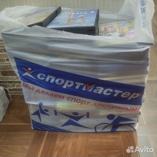 Продам DVD-диски с мультфильмами и PC-играми