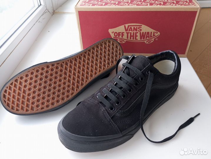 Продам кеды