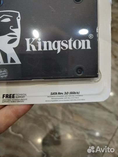 Жесткий диск ssd Kingston 256Gb 2.5