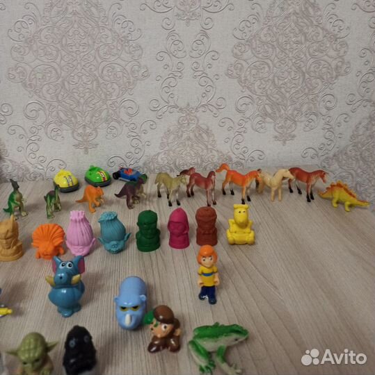 Игрушки из киндер сюрприза(цена за все игрушки)