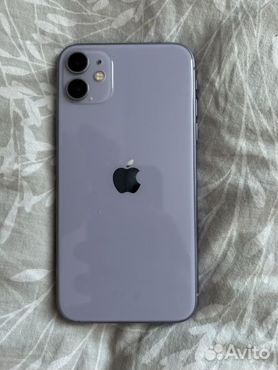 iPhone 11, 64 ГБ