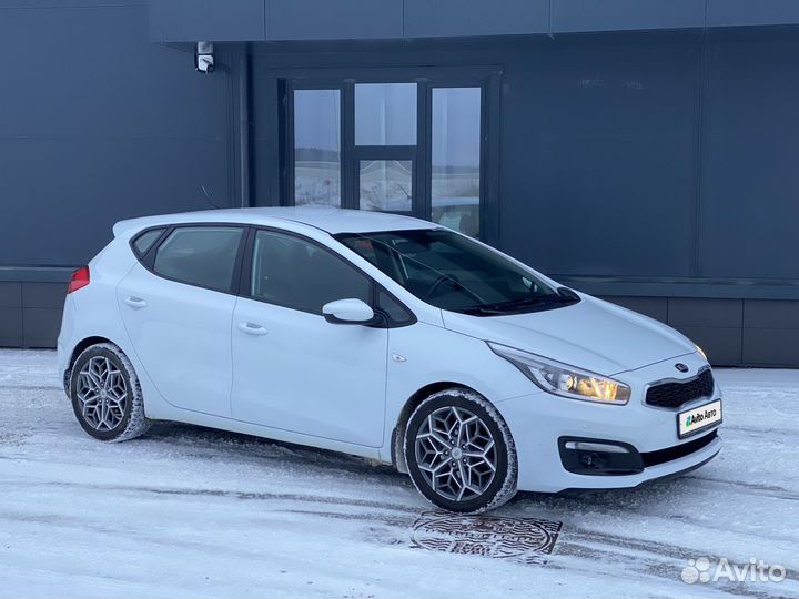 Kia Ceed 1.6 AT, 2015, 70 800 км