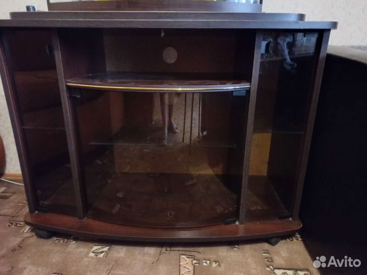 Тумба под технику