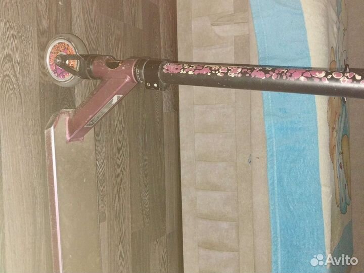 Продам трюковой самокат duker 404