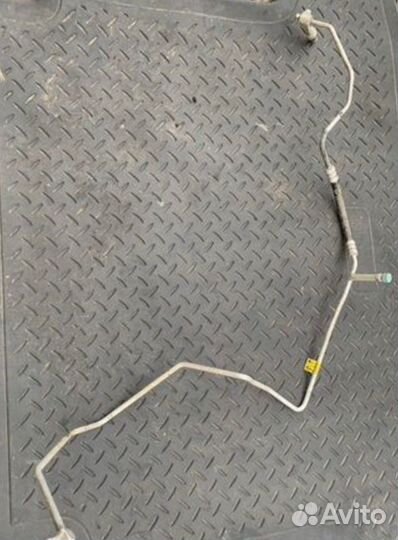 Трубка кондиционера Renault Latitude L70A M4R735