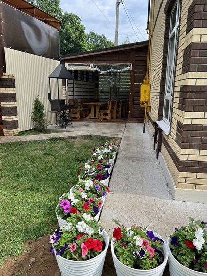 Дом 200 м² на участке 5 сот.