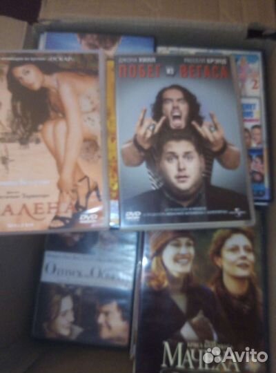 Фильмы зарубежные только все сразу коробкой