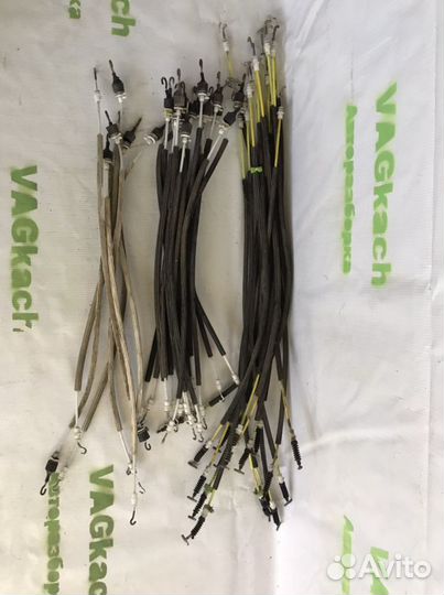 Тросик замка двери audi A4 B5