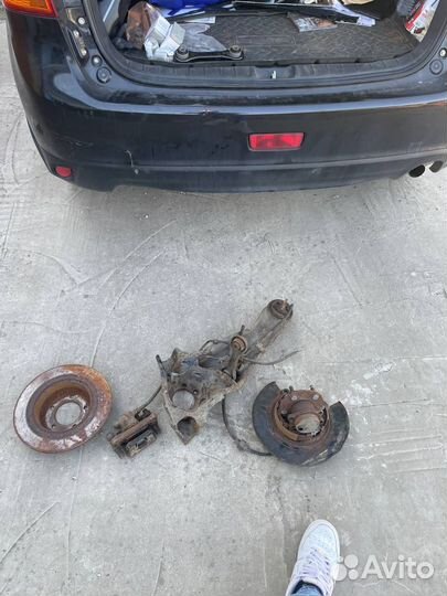 Цапфа mitsubishi asx 2011г