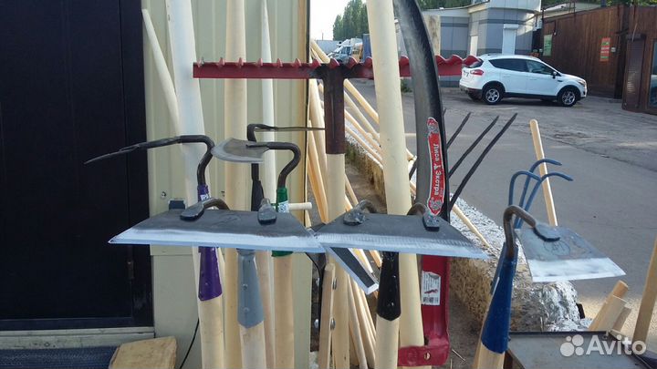 Коса в сборе, тяпка, грабли, лопата, подкосок