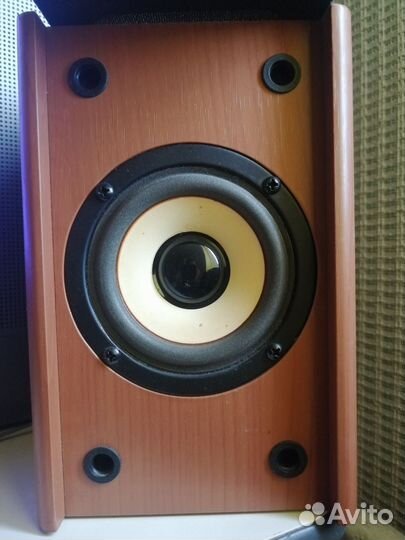 Акустика 2.1 Sven sps-820