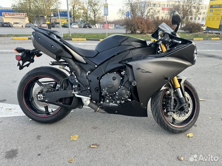 Yamaha YZF R1