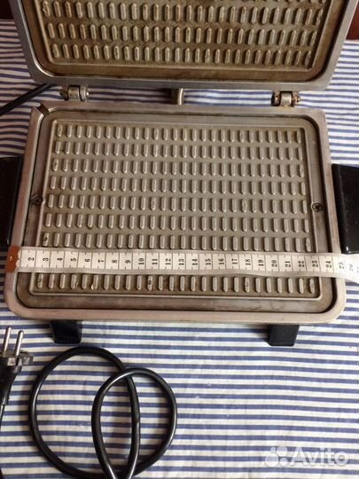 Электровафельница времен СССР