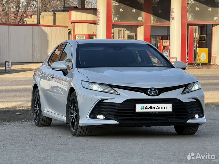 Toyota Camry 2.5 AT, 2021, 110 000 км