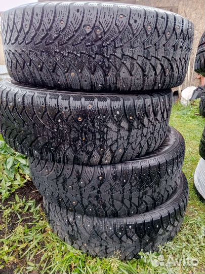Nordman Nordman 4 215/65 R16