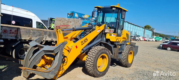 Фронтальный погрузчик YIGONG ZL925, 2022