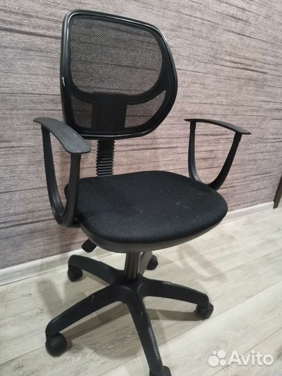 Детское компьютерное кресло бу