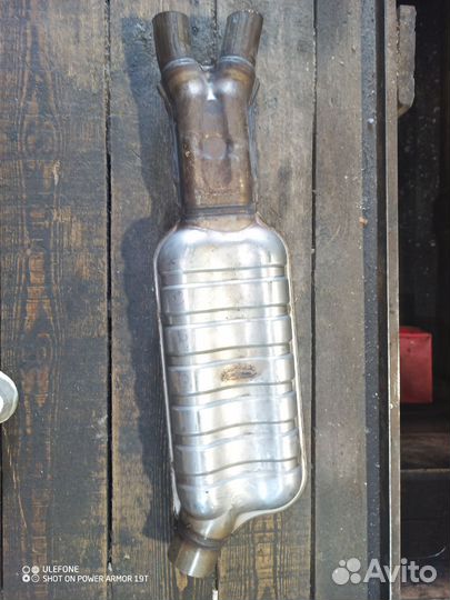 Резонатор, средняя банка bmw 5 e60