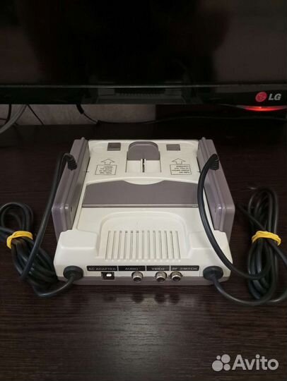 Игровая приставка steepler dendy junior 90х