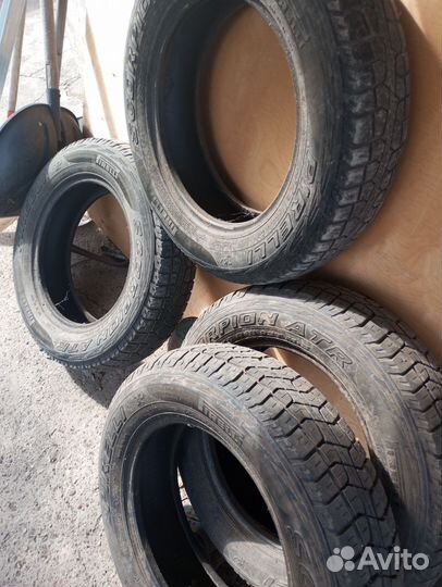 Pirelli Scorpion 185/75 R16