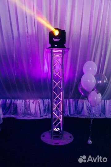 Стойки тотемы