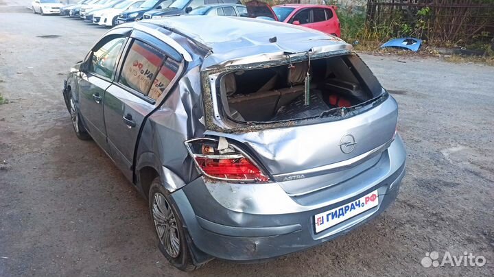 Стеклоподъемник задний правый Opel Astra H 140307