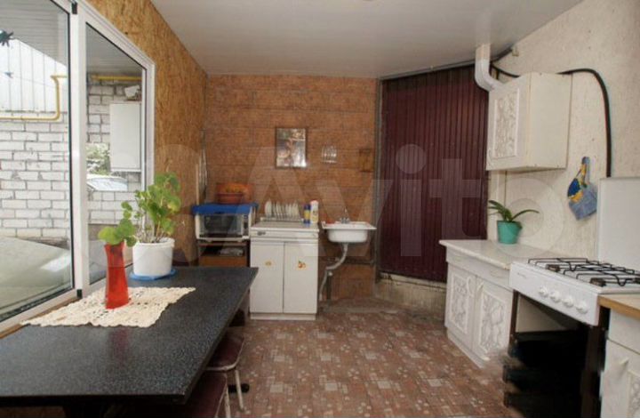 Комната 12 м², 1/3 эт.