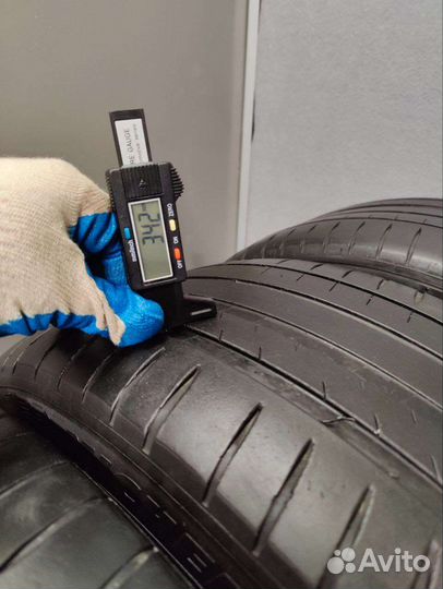 Michelin Pilot Sport 4 245/40 R18 93Y