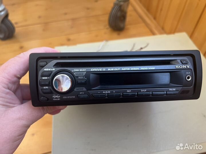 Автомагнитола Sony