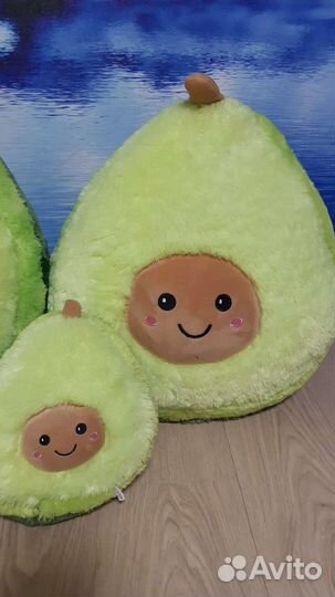 Семья авокадок