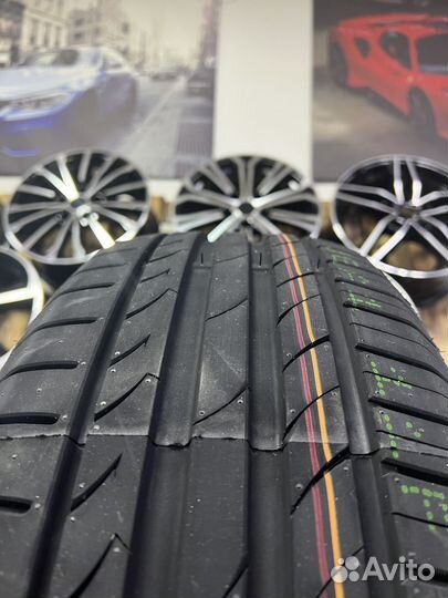 Tracmax X-Privilo TX3 235/45 R19 99Y