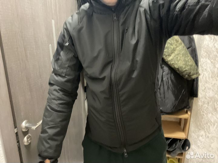 Черная мужская куртка Тактика