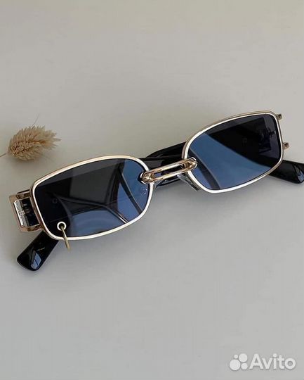 Солнцезащитные очки