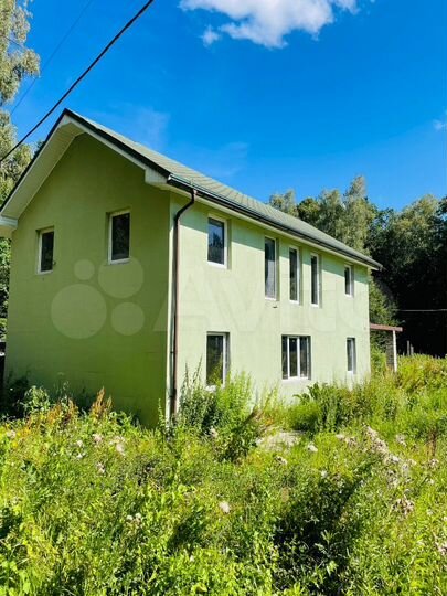 Дом 144 м² на участке 7,6 сот.