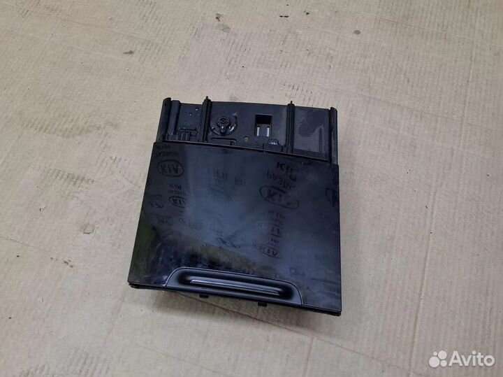 Ящик центральной консоли Kia Optima 4 JF